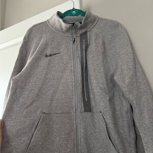 Nike Women’s Gray Jacket